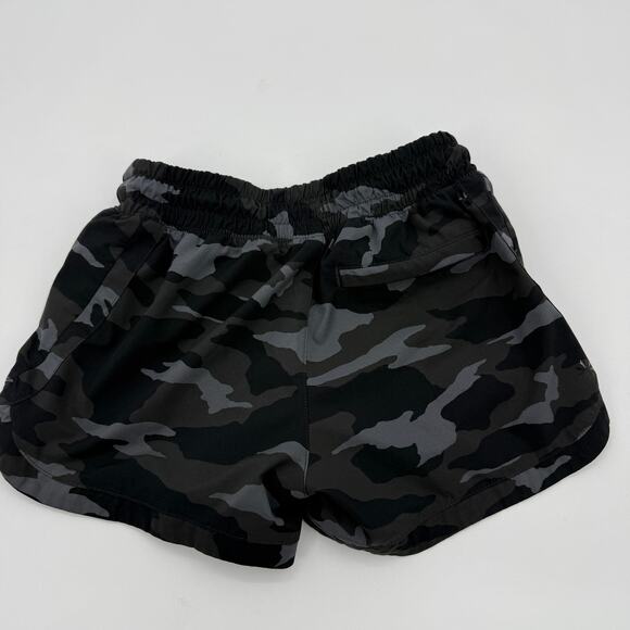 ATHLETA Girl Running Athletic Shorts Size M 8-10 Camo Print 2.75 Inch Inseam - Picture 3 of 6